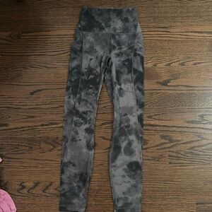 Tie-dye Lululemon leggings